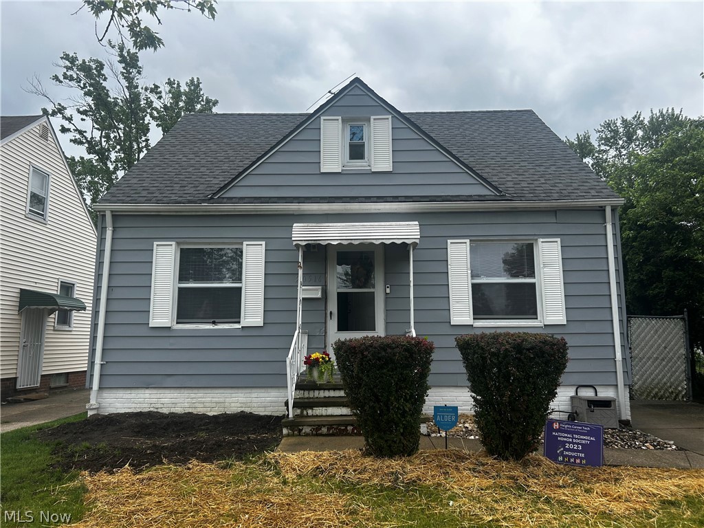 20516 Watson Road Maple Heights, OH 44137 - Photo 1 of 14 Gallery Image 1