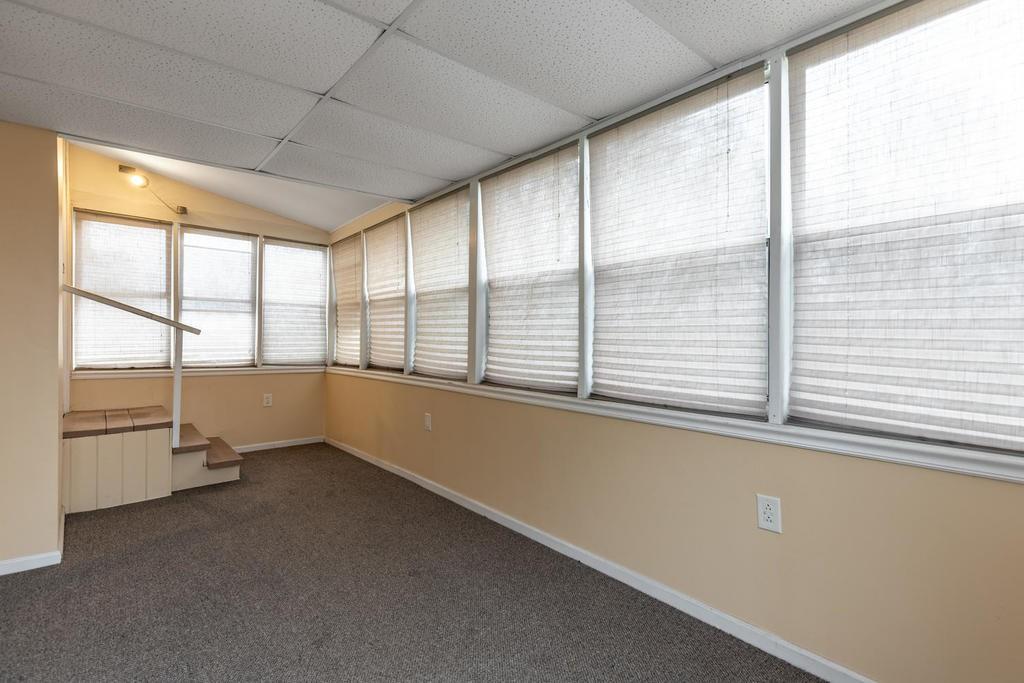 23 Jefferson Road Peabody, MA 01960 - Photo 11 of 28 Gallery Image 11