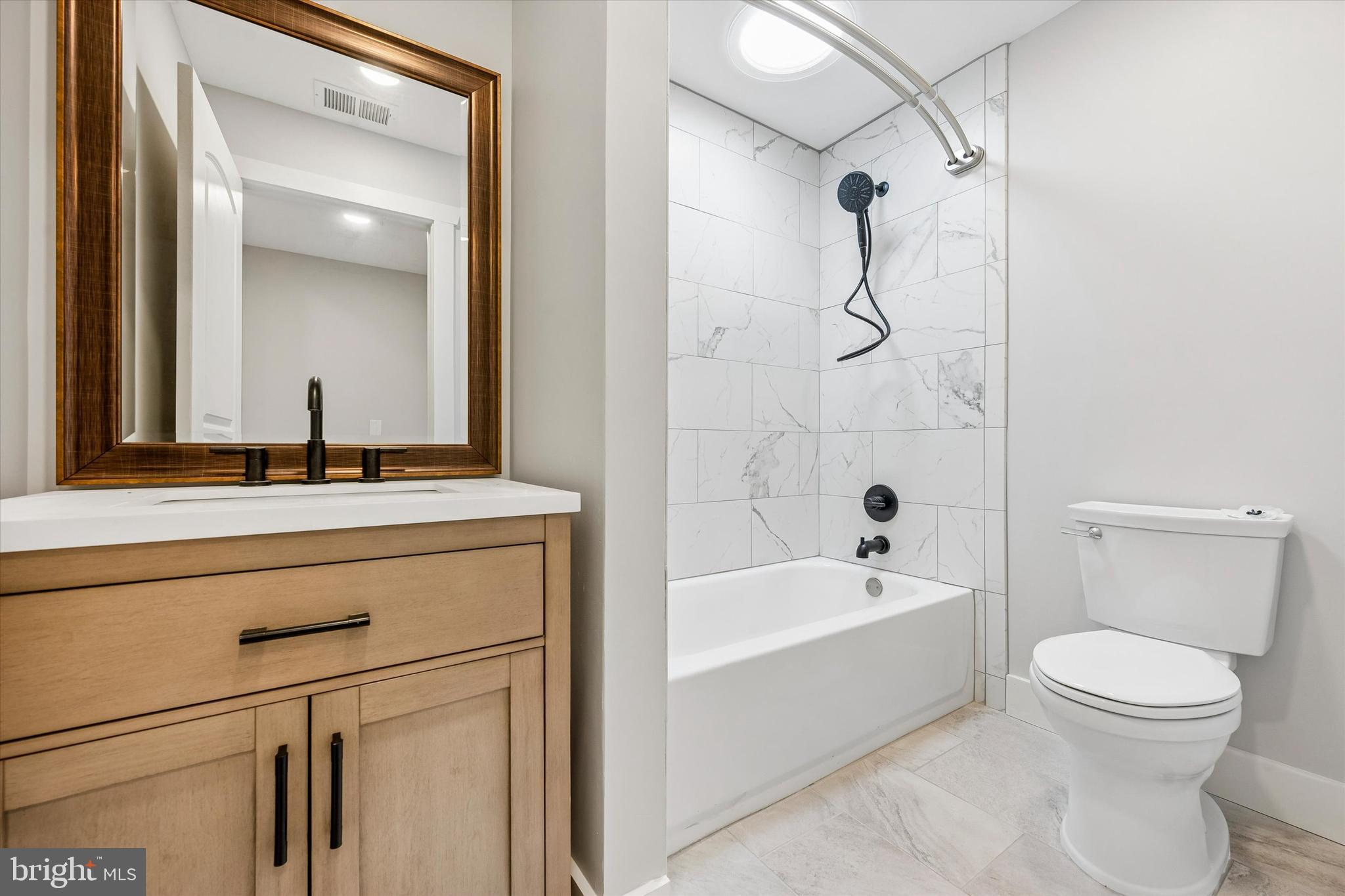 447 Greenridge Road Glenmoore, PA 19343 - Photo 19 of 21 Hall bath