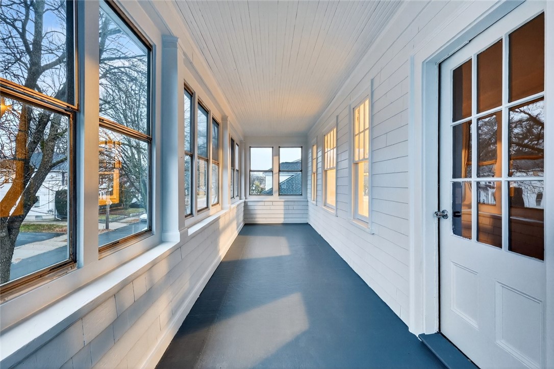 41 Rounds Avenue Providence, RI 02907 - Photo 19 of 28 Front Porch 2nd floor