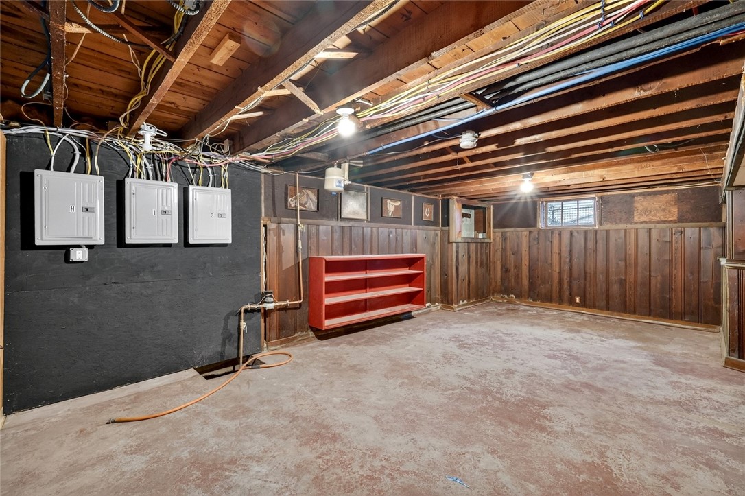 41 Rounds Avenue Providence, RI 02907 - Photo 24 of 28