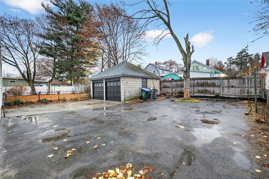 41 Rounds Avenue Providence, RI 02907 - Photo 27 of 28