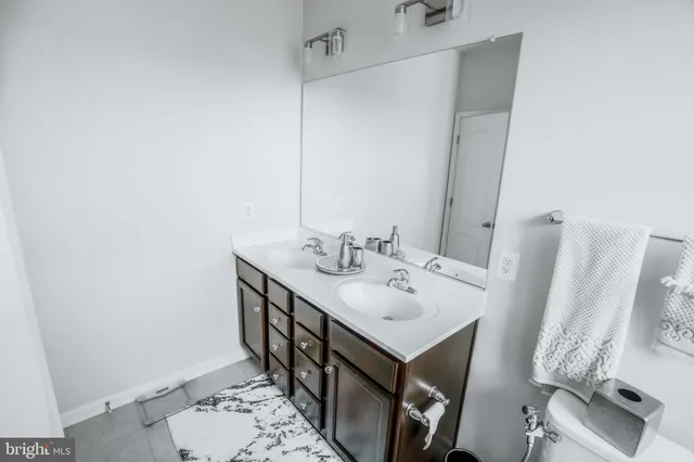 $3,400 | 4939 Vista Glen Lane, Lanham, MD 20706