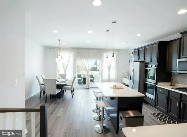 $3,400 | 4939 Vista Glen Lane, Lanham, MD 20706