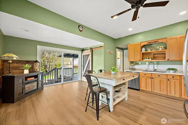 $579,900 | 211 Calistoga Street East, Orting, WA 98360