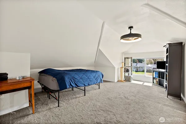 $579,900 | 211 Calistoga Street East, Orting, WA 98360