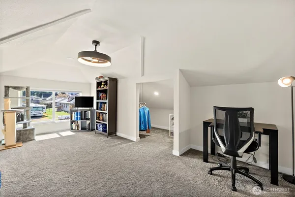 $579,900 | 211 Calistoga Street East, Orting, WA 98360