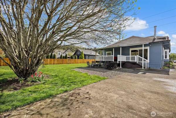$579,900 | 211 Calistoga Street East, Orting, WA 98360