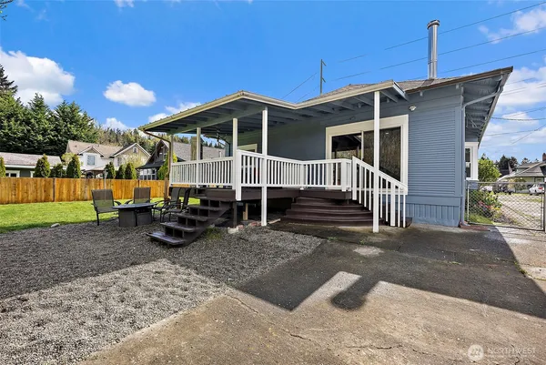 $579,900 | 211 Calistoga Street East, Orting, WA 98360