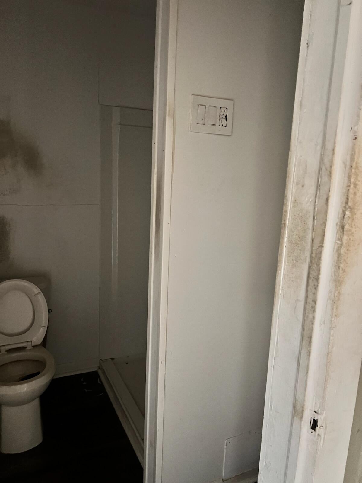 1926 East Main Street, Unit 1928 Salem, VA 24153 - Photo 15 of 18 IMG_1709