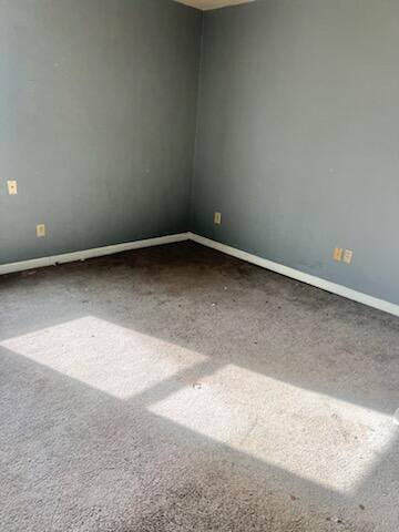 1926 East Main Street, Unit 1928 Salem, VA 24153 - Photo 5 of 18 65fc08a9-8407-4cbf-8888-181c9a2037a9