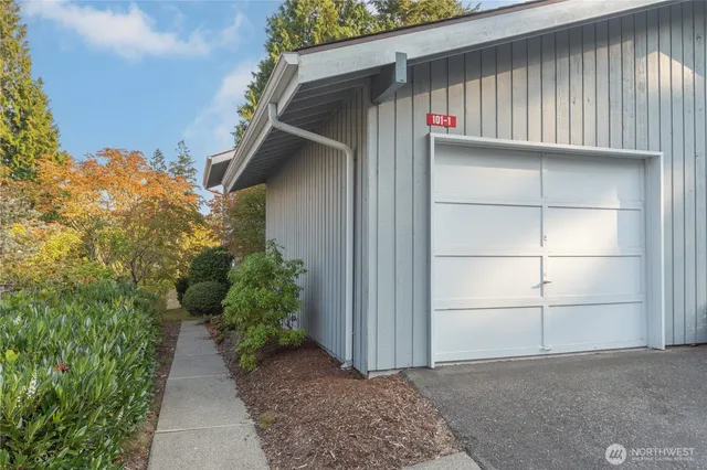 $359,000 | 101 Highland Green, Unit 1, Port Ludlow, WA 98365
