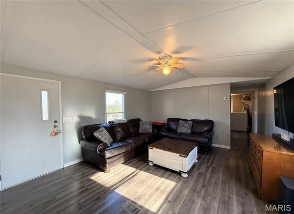 $60,000 | 826 Bcr 636, Sturdivant, MO 63782