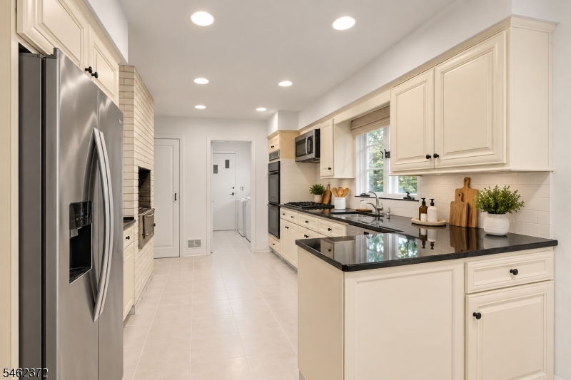 76 Mohawk Road Short Hills, NJ 07078 - Photo 15 of 41 Gallery Image 15