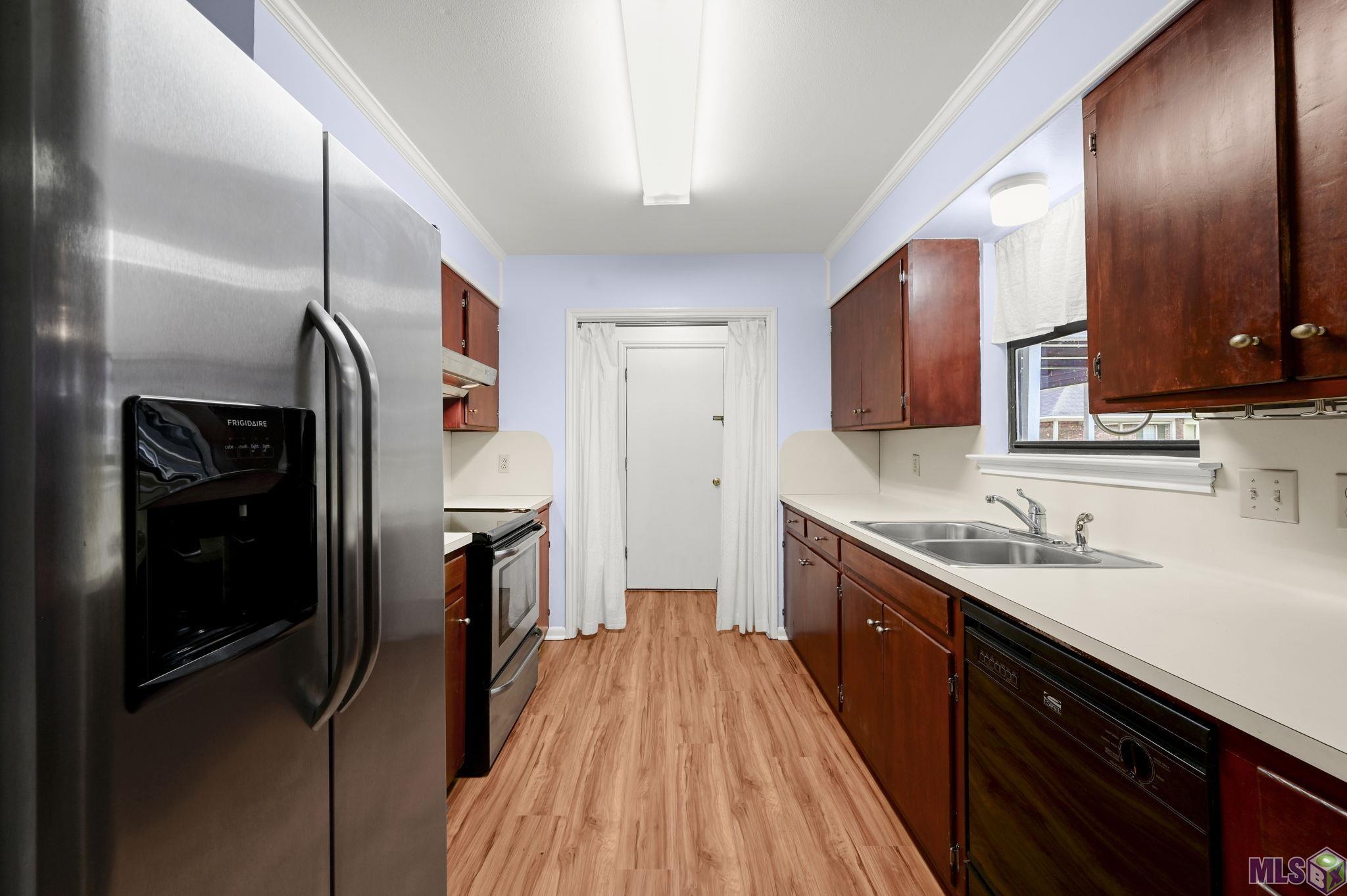 1329 Harwich Drive Baton Rouge, LA 70820 - Photo 4 of 22