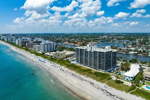 $2,650,000 | 2727 South Ocean Boulevard, Unit 701, Highland Beach, FL 33487