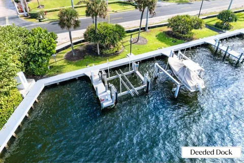 $2,650,000 | 2727 South Ocean Boulevard, Unit 701, Highland Beach, FL 33487