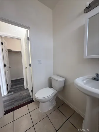 $1,450 | 2001 Cedar Avenue, Unit 11, Long Beach, CA 90806