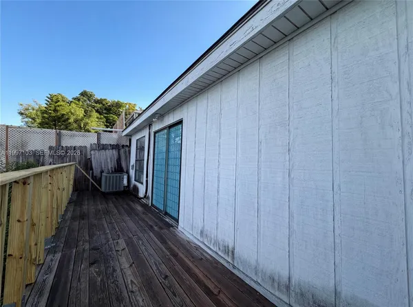 $302,000 | 5790 West 26th Avenue, Unit 202, Hialeah, FL 33016