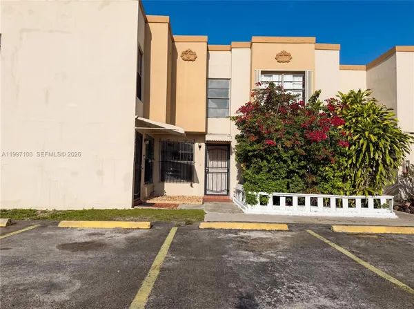 $302,000 | 5790 West 26th Avenue, Unit 202, Hialeah, FL 33016