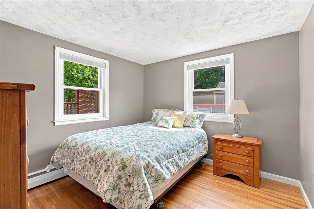 34 Roseen Road Holbrook, MA 02343 - Photo 16 of 25 Gallery Image 16