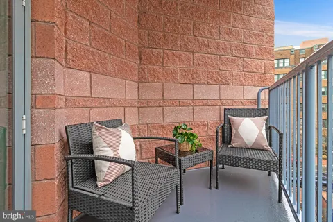 $280,000 | 1117 10th Street Northwest, Unit 405, Washington, DC 20001