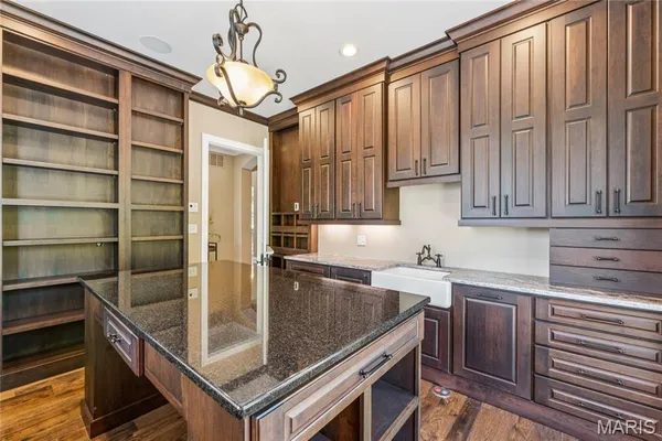 $2,998,000 | 22 Countryside Lane, Frontenac, MO 63131