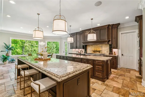 $2,998,000 | 22 Countryside Lane, Frontenac, MO 63131