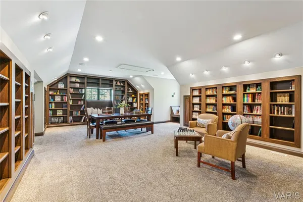 $2,998,000 | 22 Countryside Lane, Frontenac, MO 63131