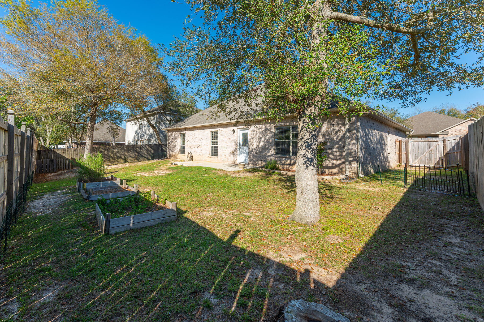 4623 Hermosa Road Crestview, FL 32539 - Photo 35 of 41 a view of a house with yard