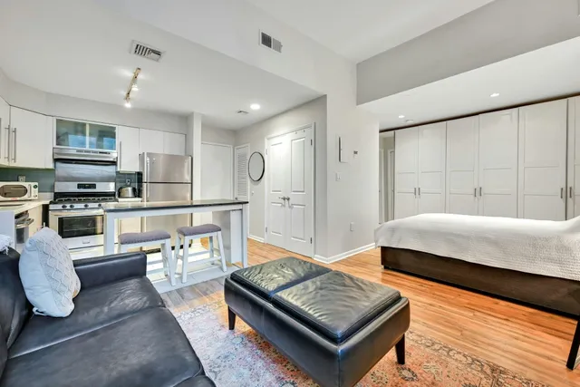 $1,800 | 120 Sherman Avenue, Unit 3F, Jersey City, NJ 07307