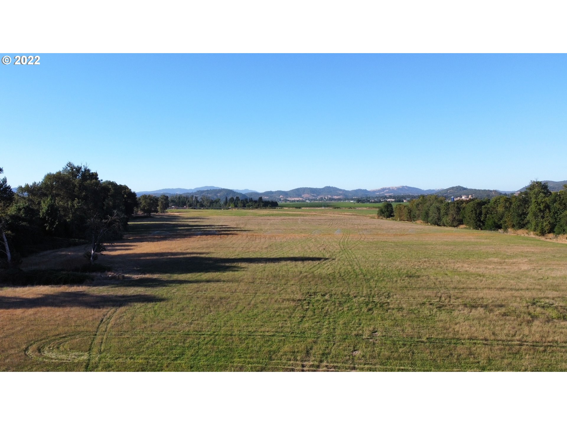 510 Jones Road Roseburg, OR 97471 - Photo 30 of 48 Pasture