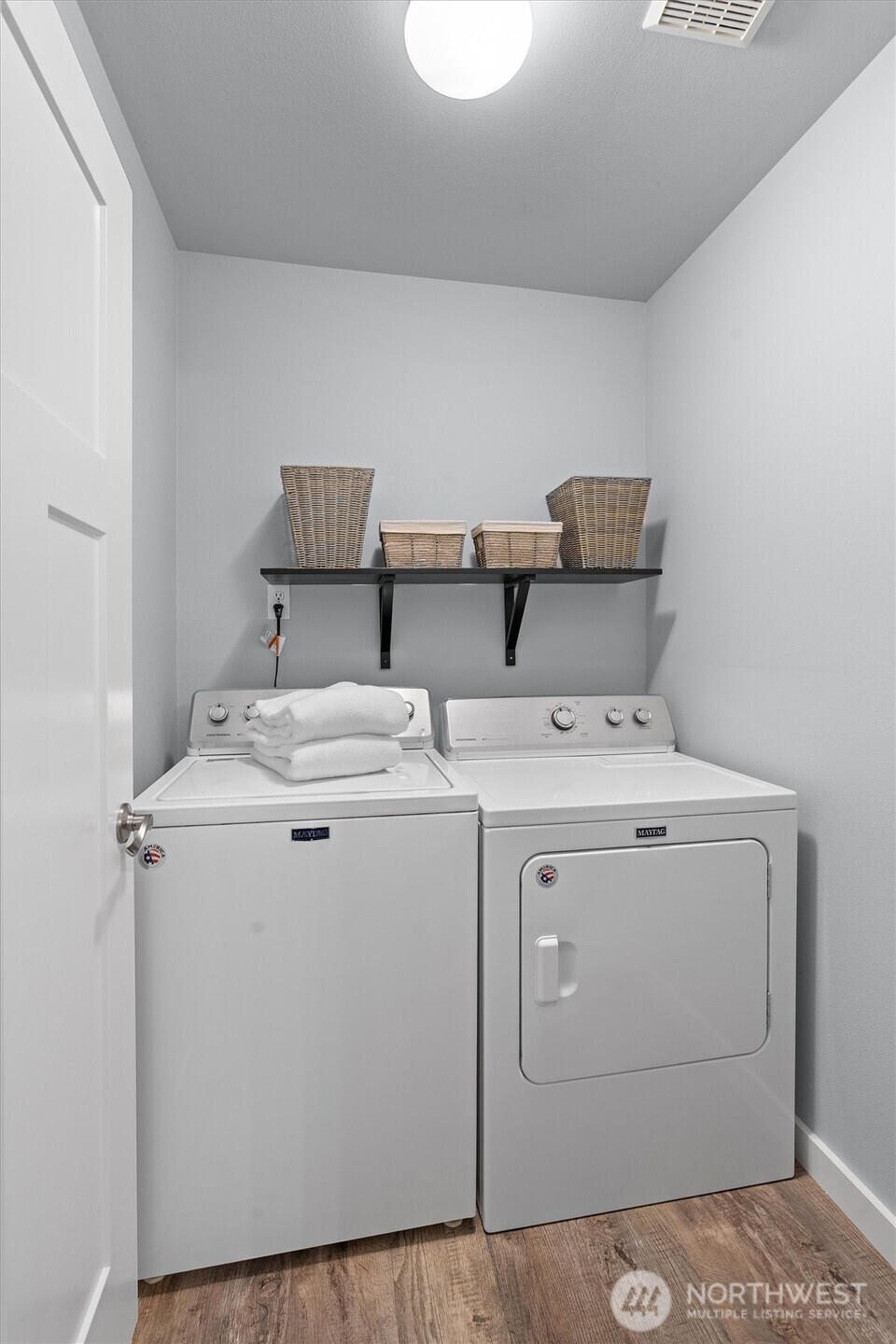 5807 12th Avenue West Everett, WA 98203 - Photo 16 of 30