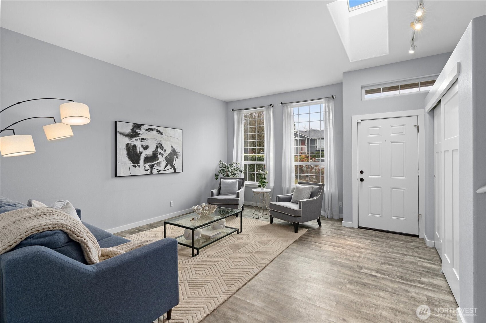 5807 12th Avenue West Everett, WA 98203 - Photo 7 of 30