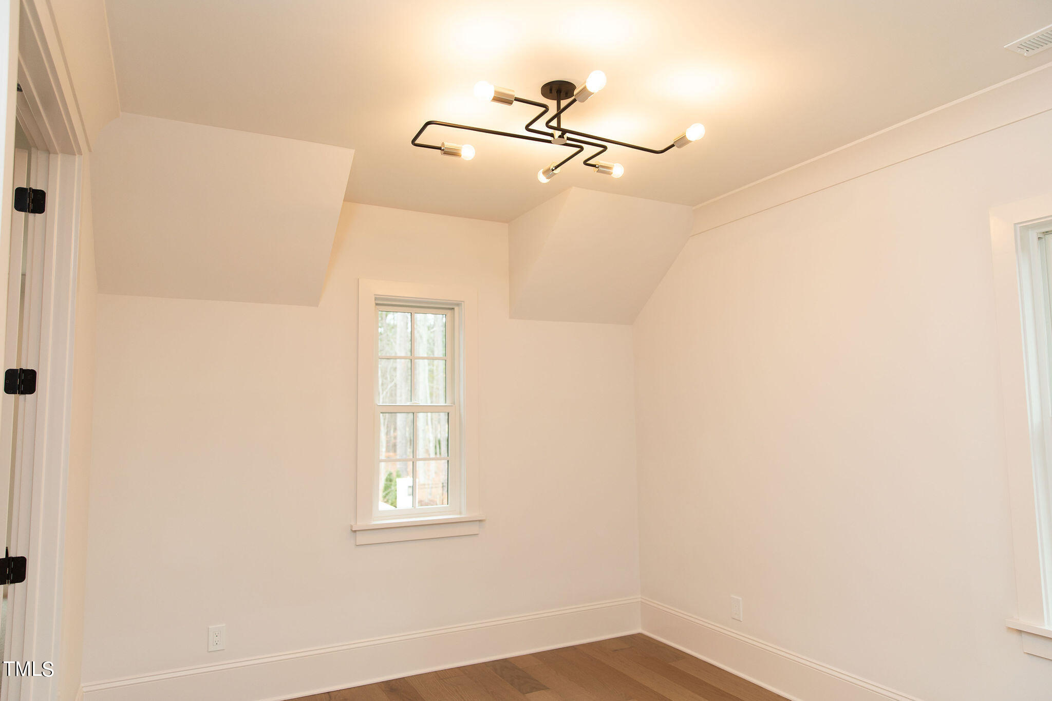 9420 Rawson Avenue Raleigh, NC 27613 - Photo 30 of 38 3K8A4353