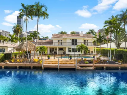 $3,750,000 | 624 Palm Drive, Hallandale Beach, FL 33009