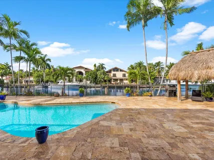 $3,750,000 | 624 Palm Drive, Hallandale Beach, FL 33009