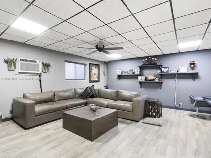 $3,750,000 | 624 Palm Drive, Hallandale Beach, FL 33009