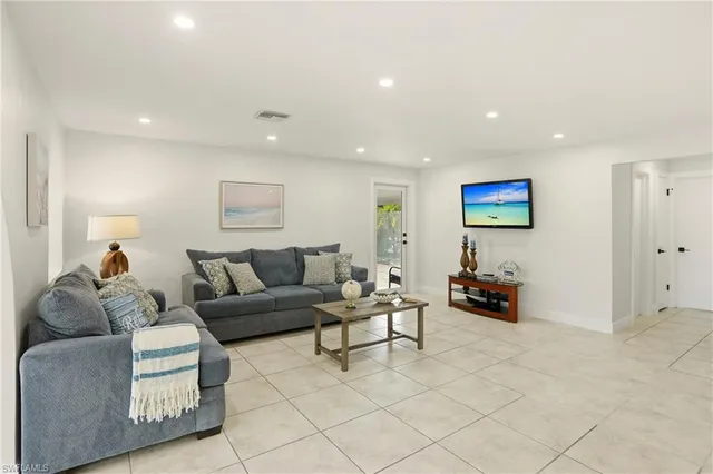 $12,000 | 339 Landmark Street, Marco Island, FL 34145