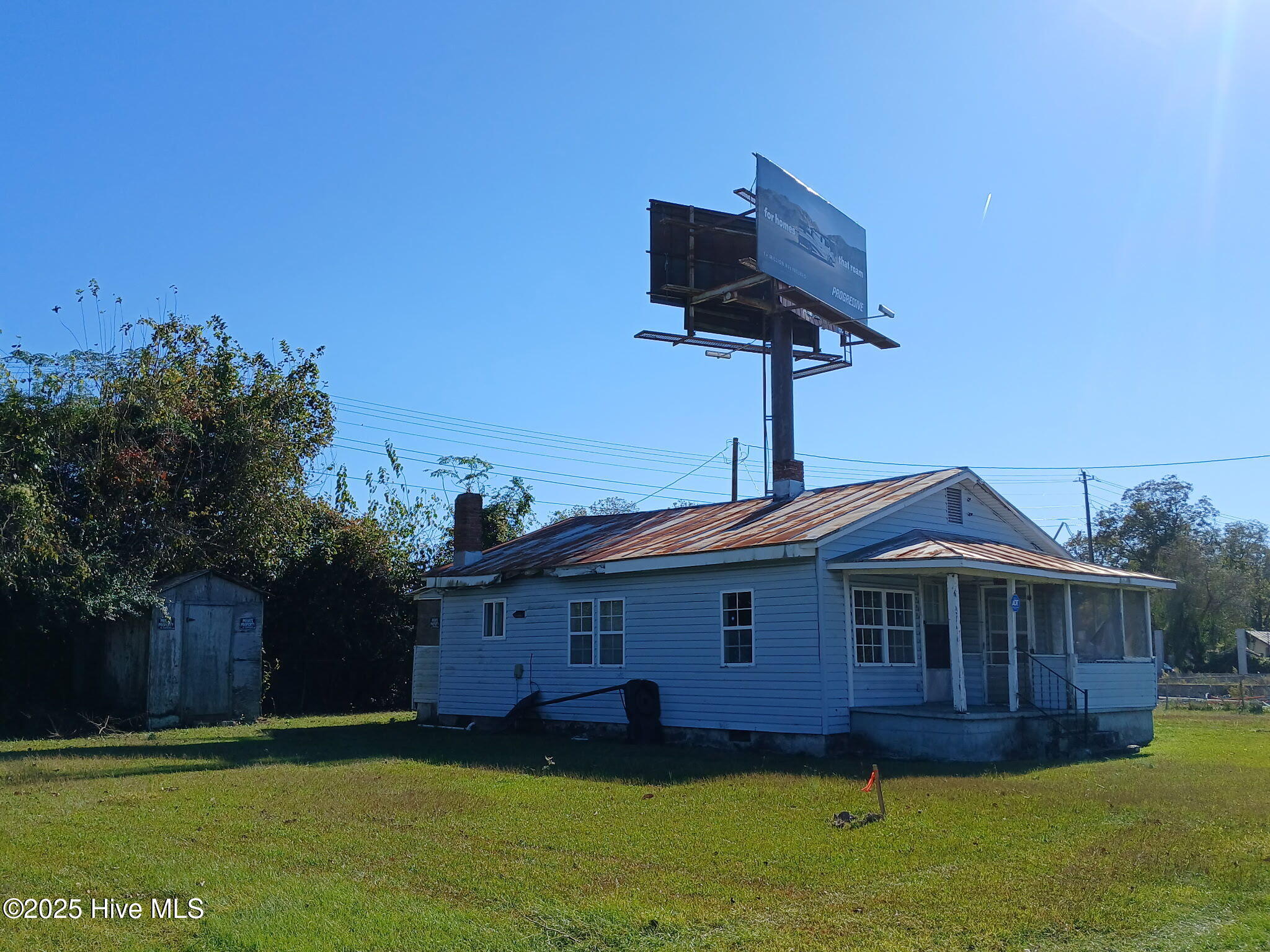 409 Plum Street New Bern, NC 28560 - Photo 12 of 13 IMG_20251023_150533