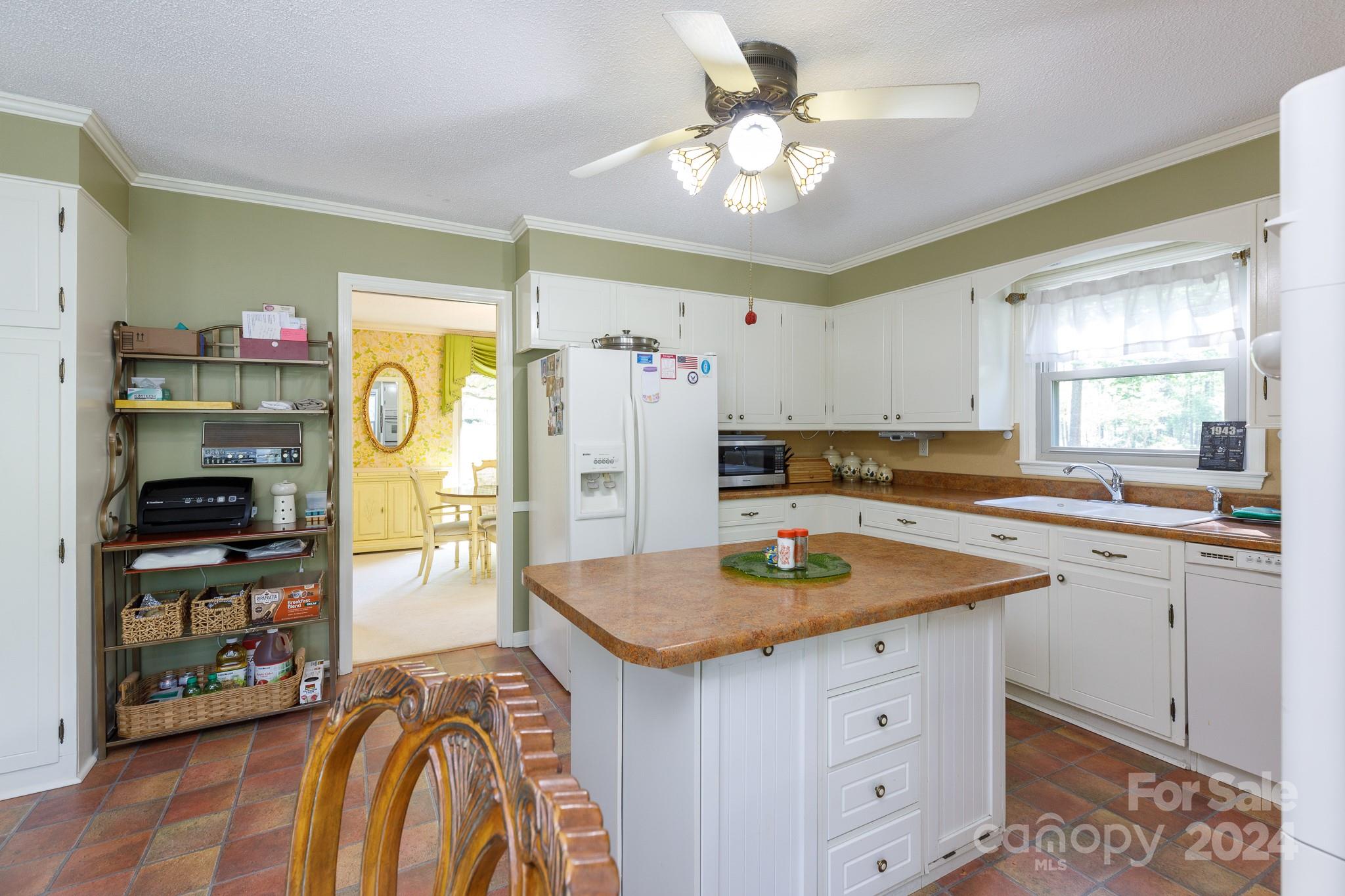 3072 Shandon Road Rock Hill, SC 29730 - Photo 8 of 45 Gallery Image 8