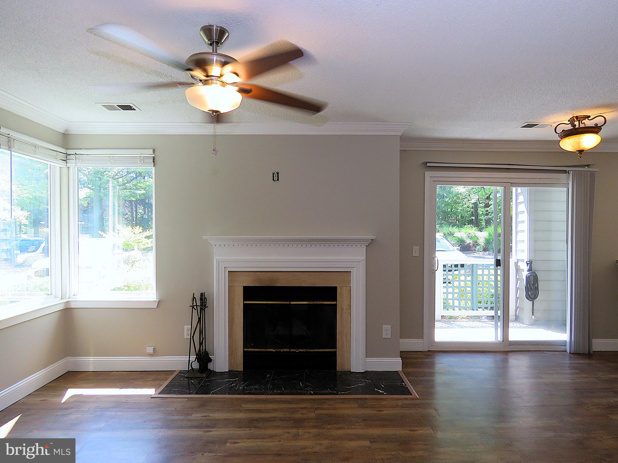 11701 Summerchase Circle, Unit A Reston, VA 20194 - Photo 11 of 32 Living Room