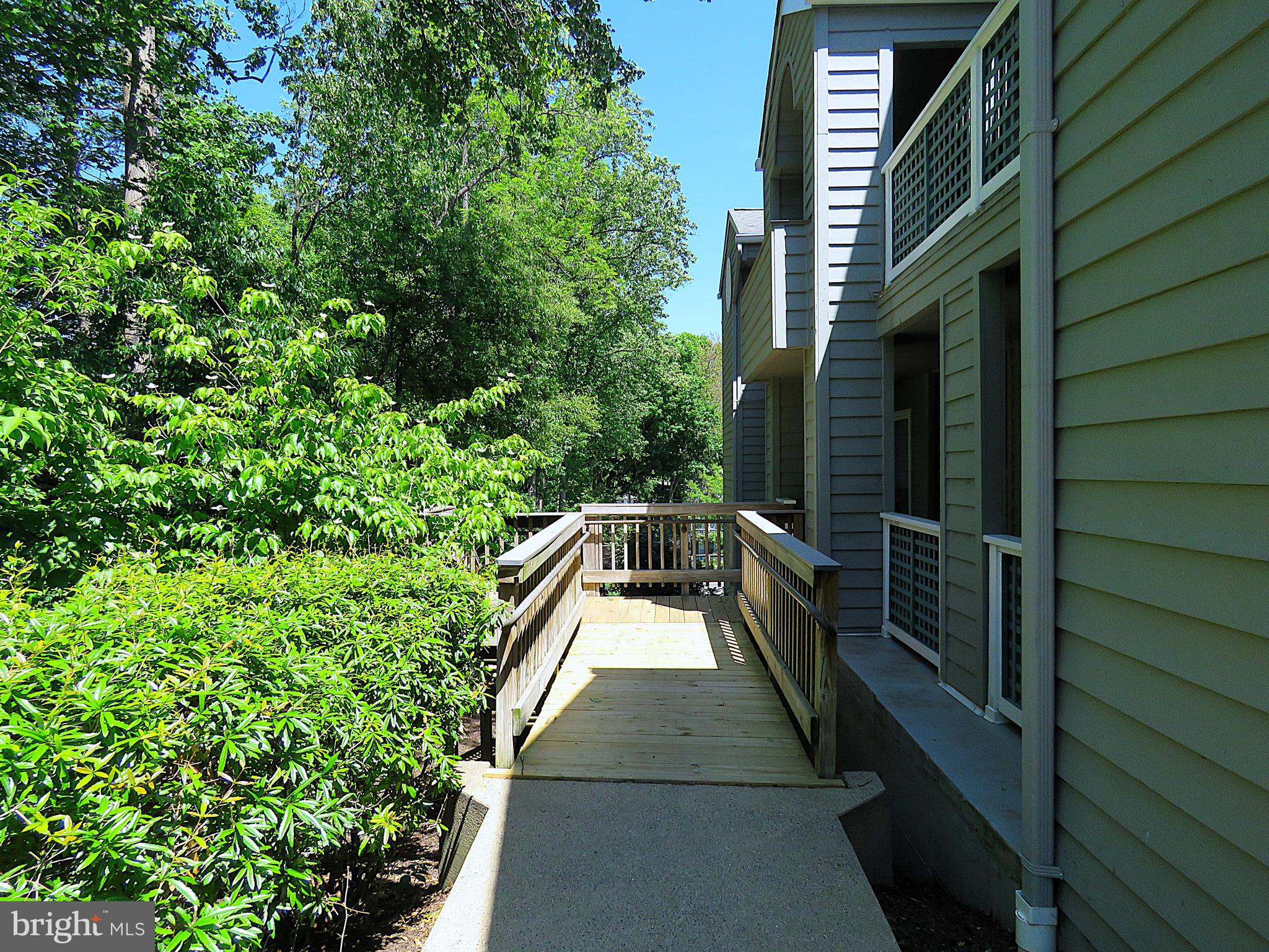 11701 Summerchase Circle, Unit A Reston, VA 20194 - Photo 27 of 32 Exterior Front
