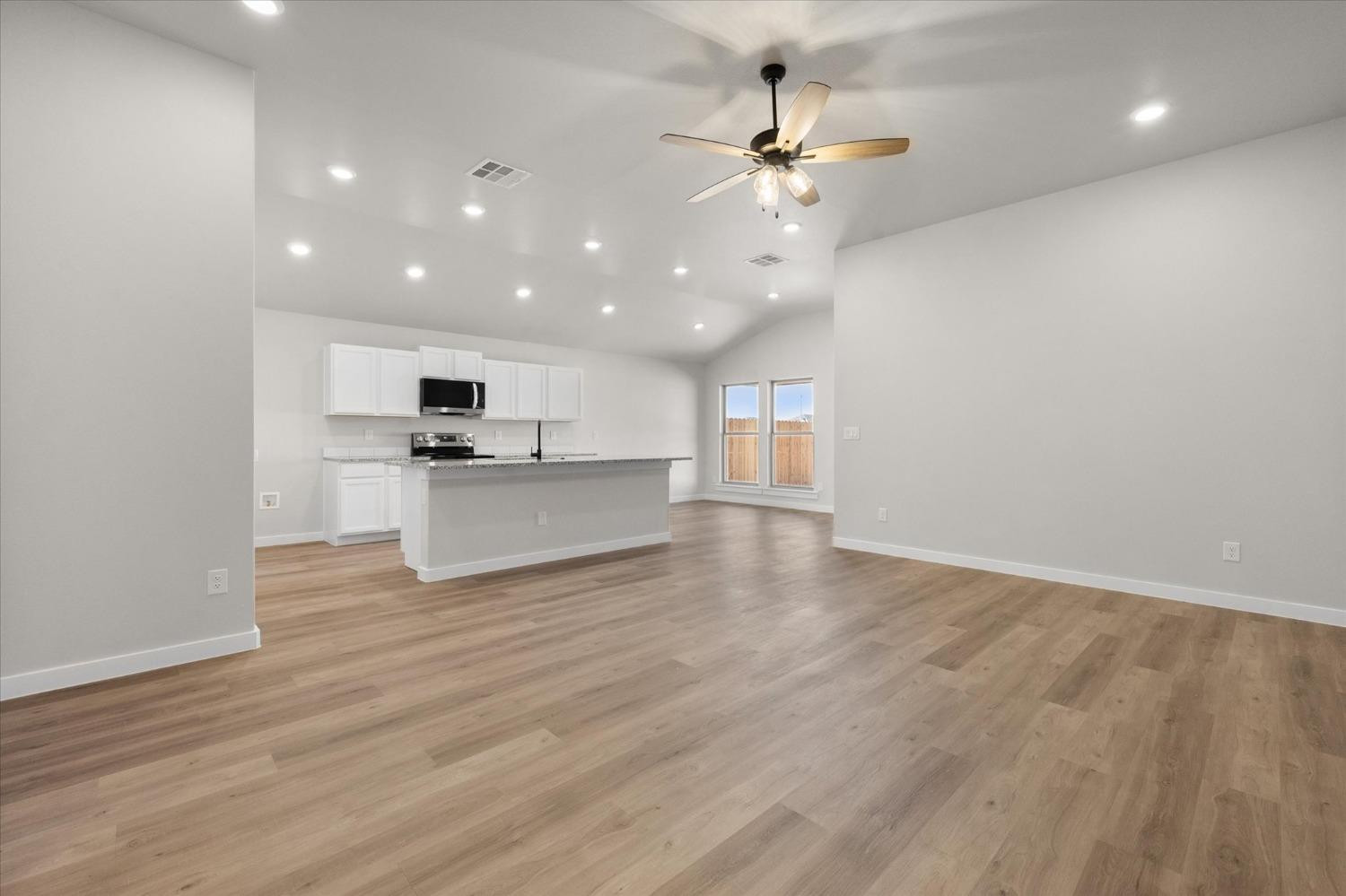 7420 30th Street Lubbock, TX 79407 - Photo 3 of 19 Photo 3