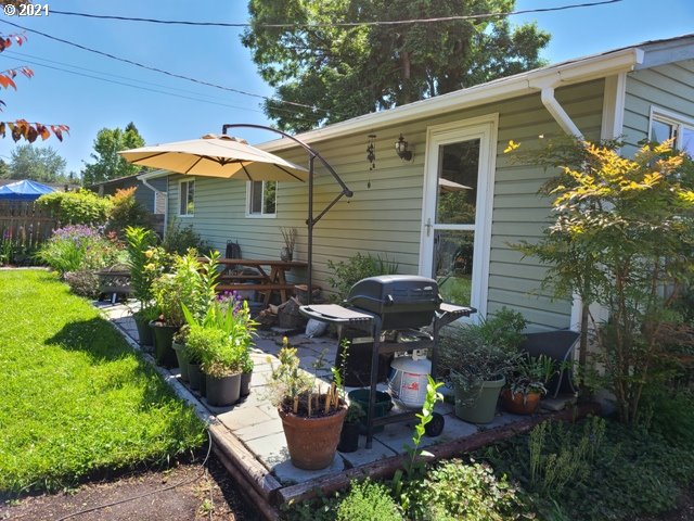 557 20th Street Springfield, OR 97477 - Photo 21 of 21