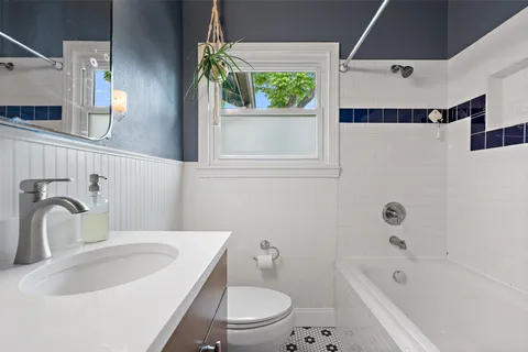 $550,000 | 815 Stark Street, Austin, TX 78756