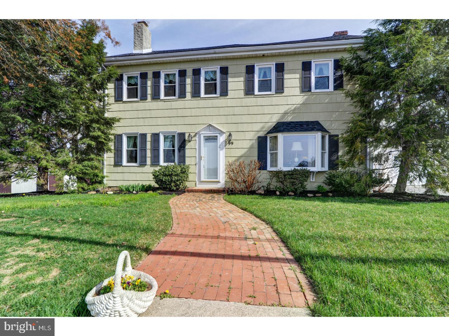 99 Sharon Road Robbinsville, NJ 08691 - Photo 1 of 25 Gallery Image 1