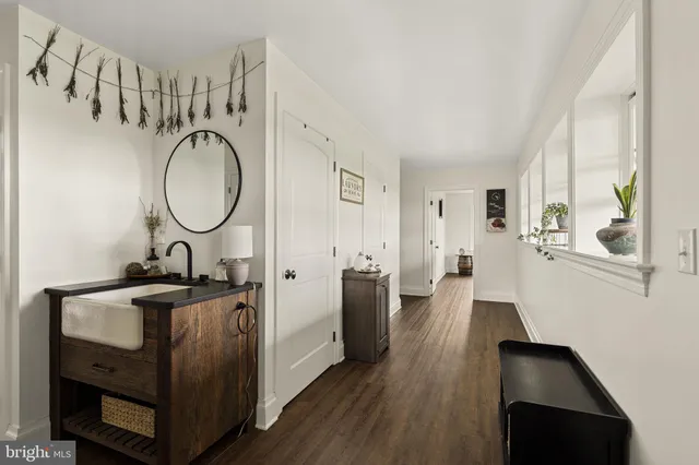 $799,800 | 650 Broad Street, Honey Brook, PA 19344