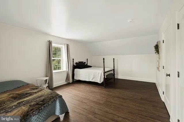 $799,800 | 650 Broad Street, Honey Brook, PA 19344