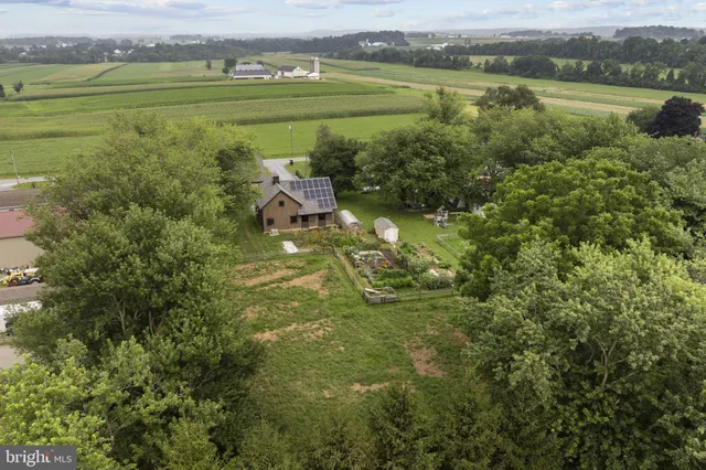 $799,800 | 650 Broad Street, Honey Brook, PA 19344